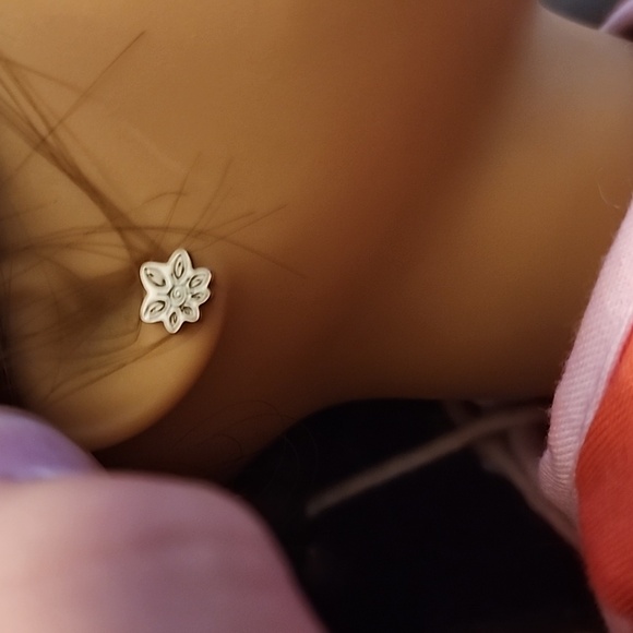 American girl doll - Picture 3 of 6